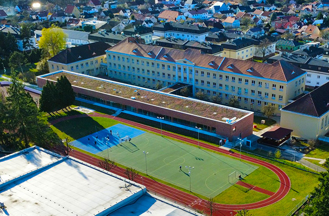 titulni-_0013_pristavba-pavilonu-zakladni-skoly-holysov-05