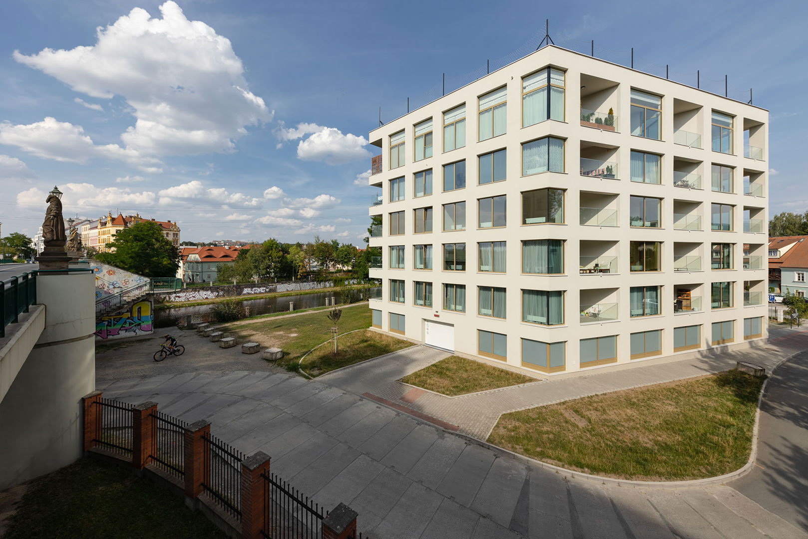3_bd-truhlarska-1.jpg