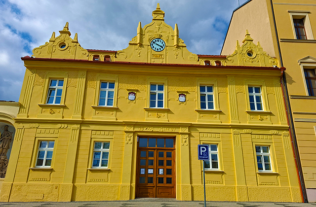 8 Radnice města Spálené Poříčí