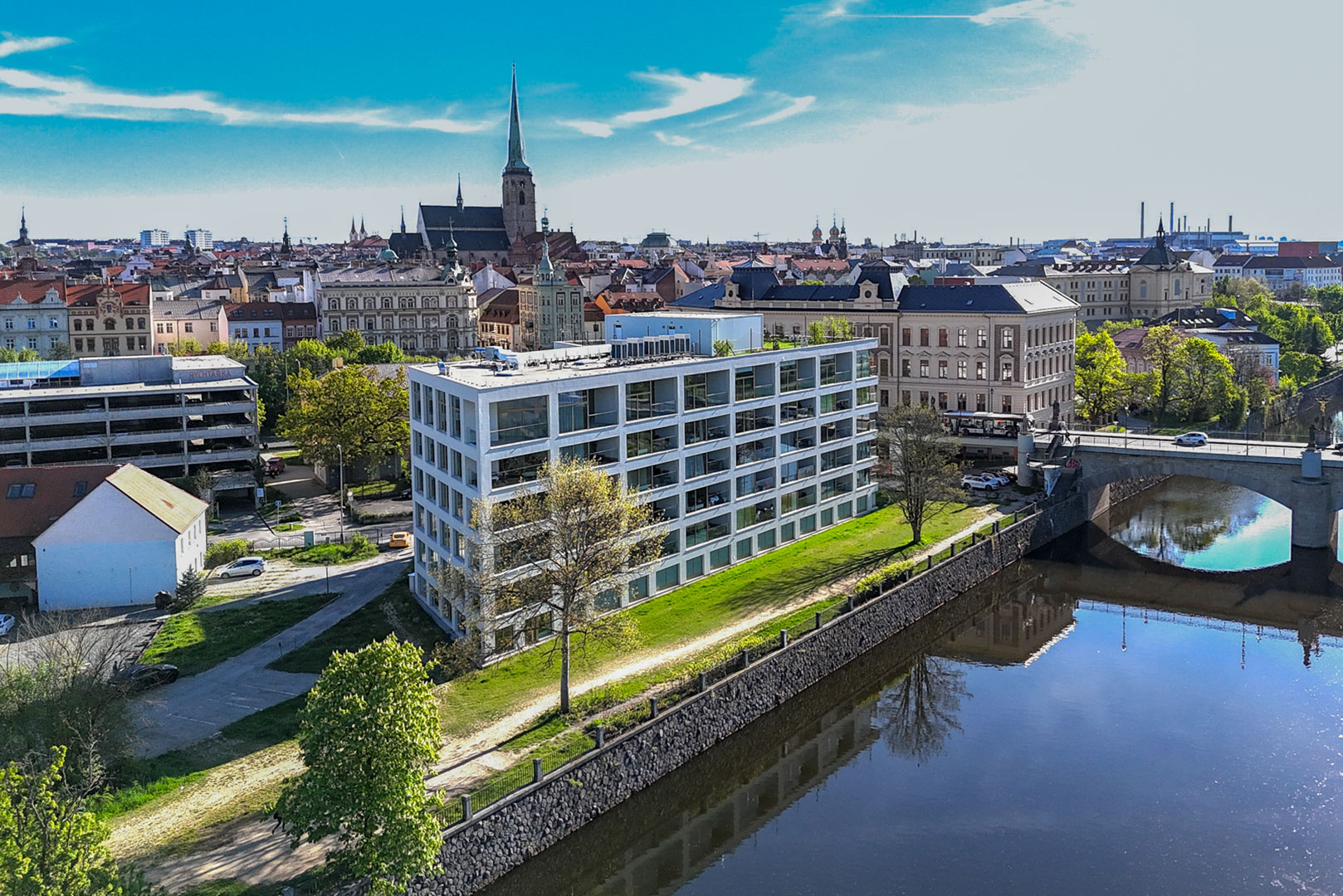 8_bd-truhlarska-1.jpg