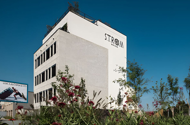 nahled-strom-offices-kancelare-s-rukopisem-prirody-plzen