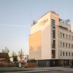 strom-offices-kancelare-s-rukopisem-prirody-plzen-1
