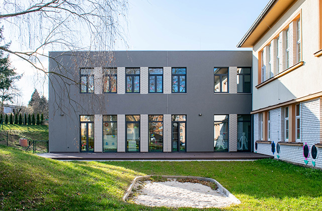 titulni-hermanova-hut-ms